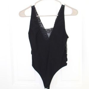 Forever 21 Deep-V Lace Bodysuit Size Medium